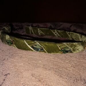 🌺Green Velvet Headband with Gem Accents